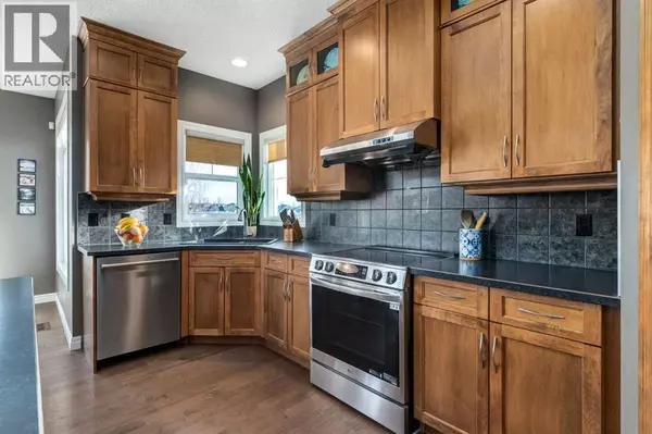 Calgary, AB T3L3E5,227 Tuscany Glen Park NW