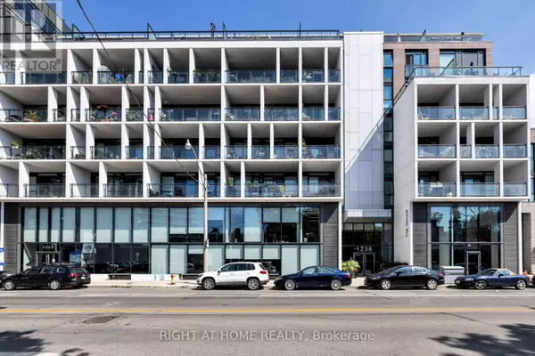 Toronto (south Riverdale), ON M4M2T1,1238 Dundas ST East #306