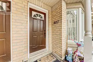 Toronto (malvern), ON M1B5Z1,28 Rosebank DR #807