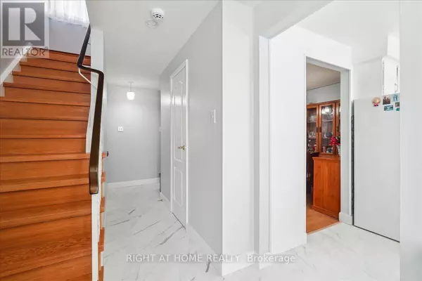 Toronto (agincourt North), ON M1V1B3,48 ARDGOWAN CRESCENT