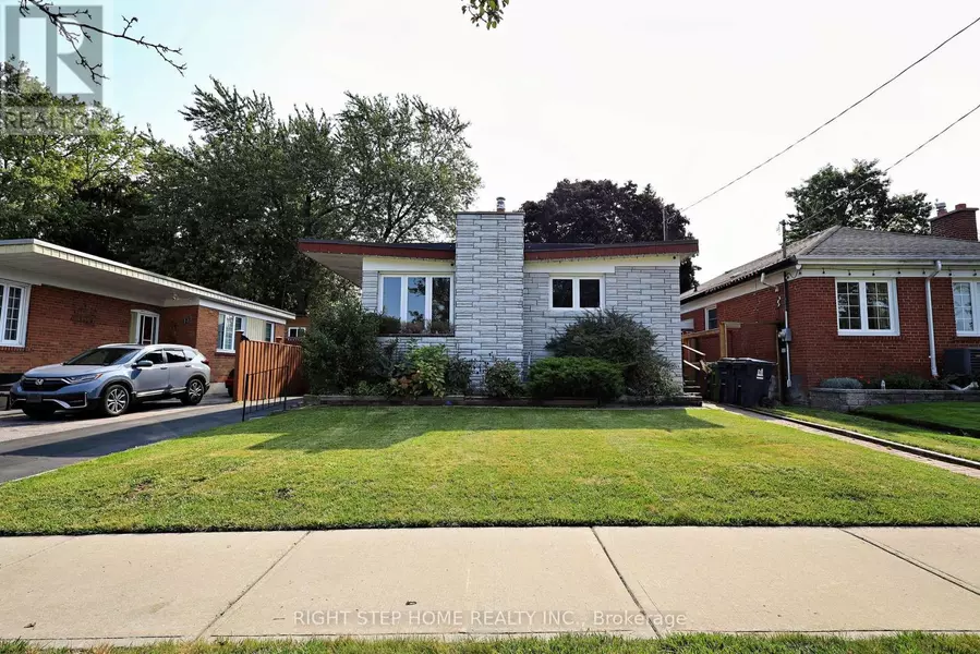 137 BENLEIGH DRIVE, Toronto (woburn), ON M1H1K4