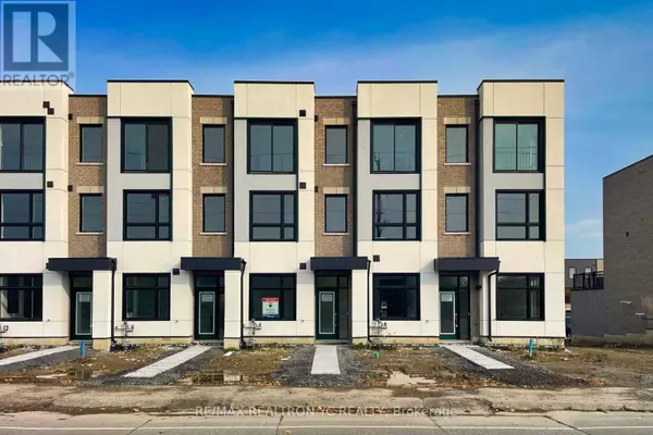 221 Monarch AVE #84, Ajax (south West), ON L1S7M3