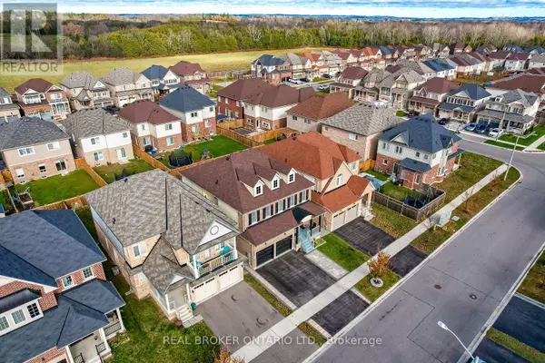 Clarington (bowmanville), ON L1C0W1,50 HENRY SMITH AVENUE