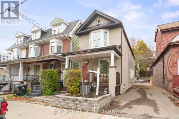 16 COXWELL AVENUE, Toronto (greenwood-coxwell), ON M4L3A7