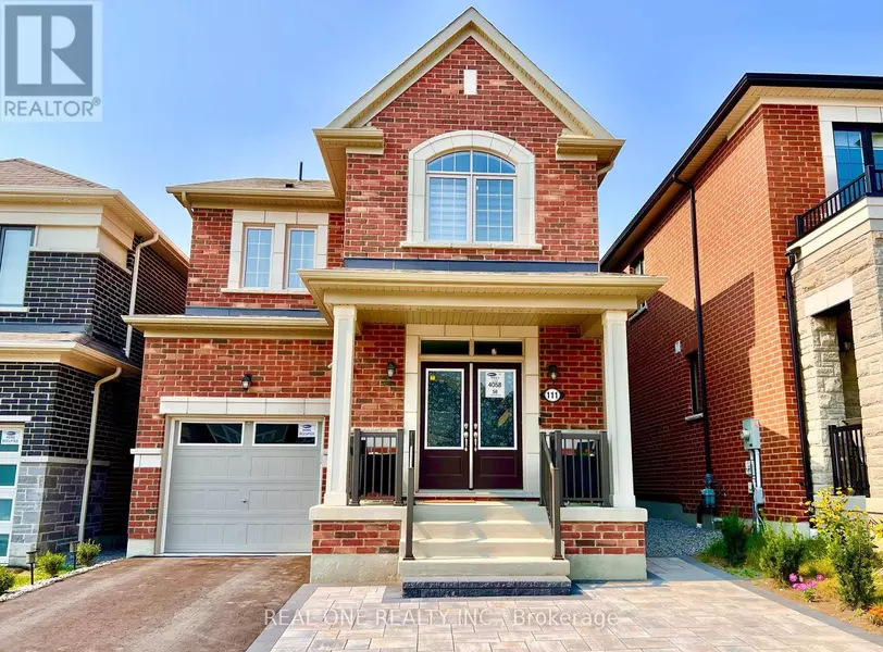 111 BARKERVILLE DRIVE, Whitby, ON L1P0L8