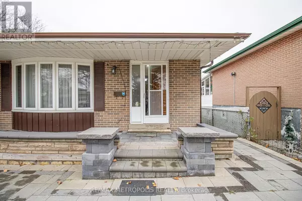 Toronto (woburn), ON M1H2L2,37 Albacore CRES #BSMT