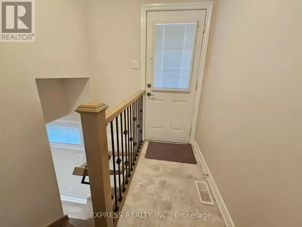 Toronto (centennial Scarborough), ON M1C2T5,24 DARCY MAGEE CRESCENT