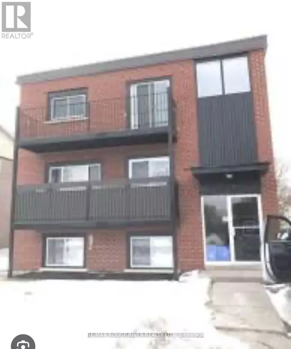 14 Frank ST #2, Clarington (bowmanville), ON L1C2J4