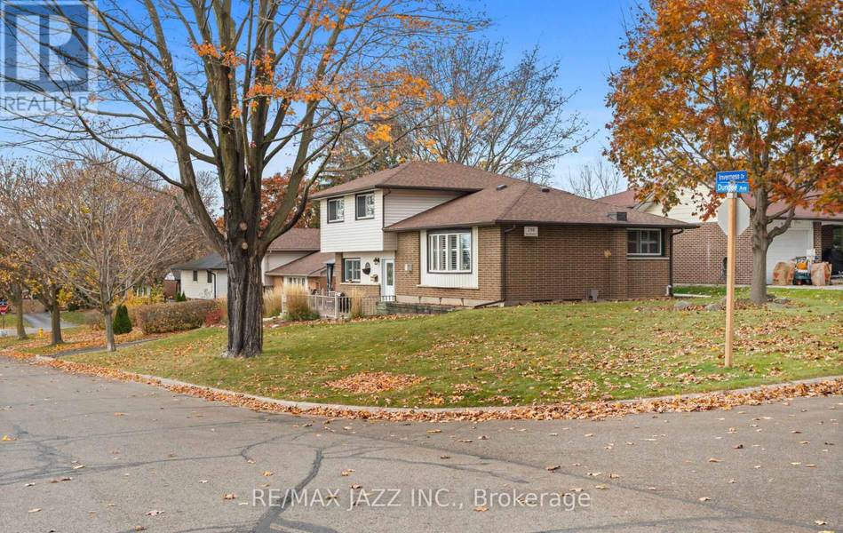 296 INVERNESS DRIVE, Oshawa (mclaughlin), ON L1J5T4