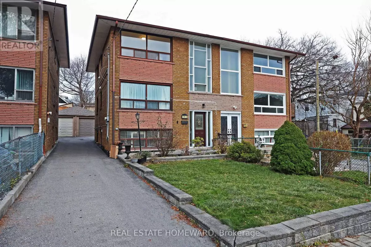 Toronto (greenwood-coxwell), ON M4L2V7,363 HIGHFIELD ROAD