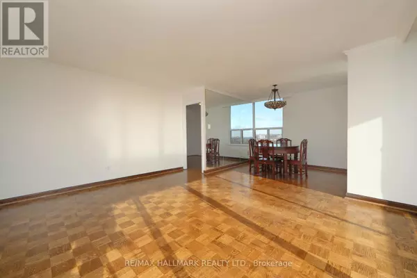 Toronto (broadview North), ON M4K3Y1,980 Broadview AVE #1808