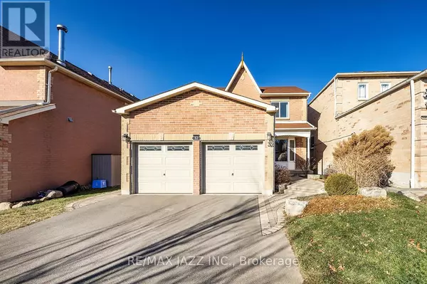 32 PARKINS DRIVE, Ajax (central), ON L1T3L2