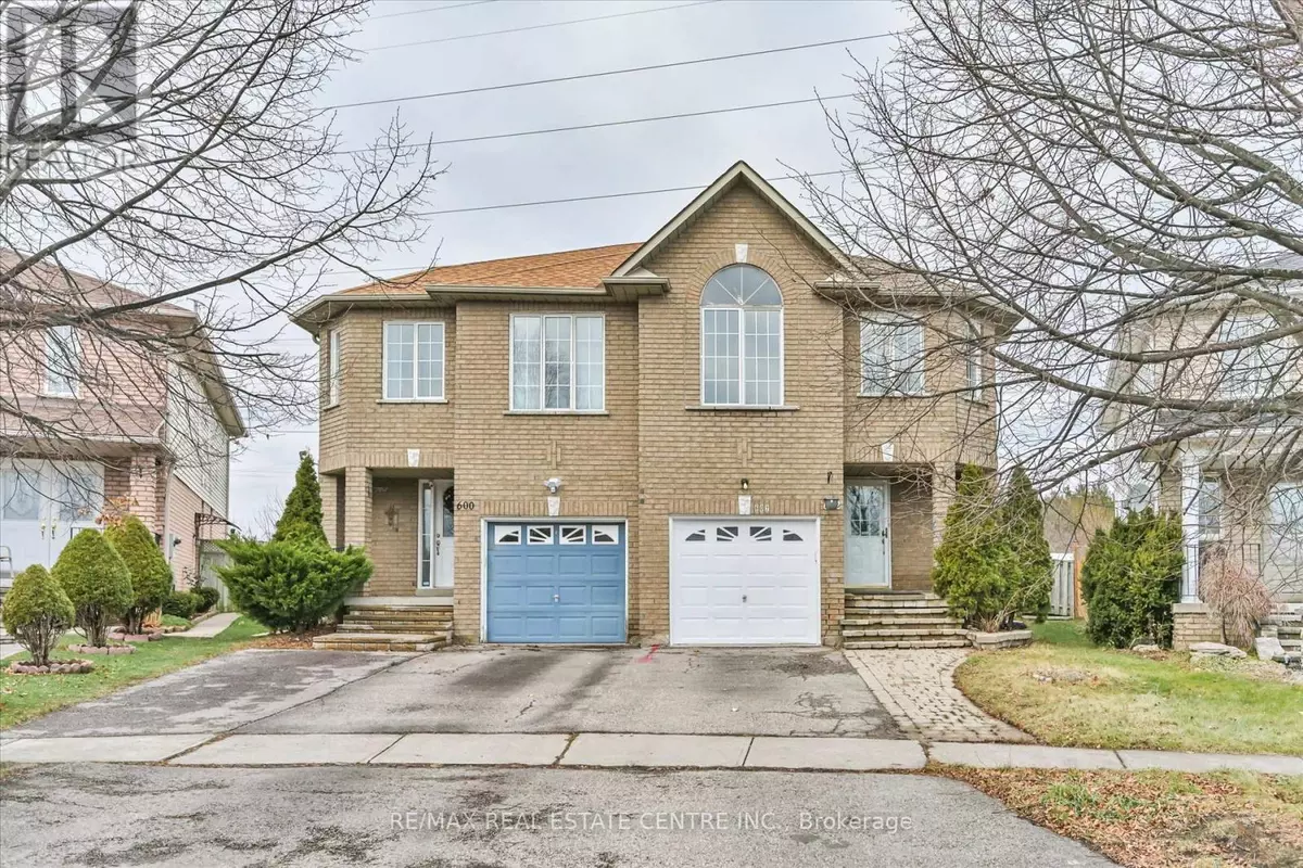 Pickering (amberlea), ON L1X2V2,602 AMARETTO AVENUE