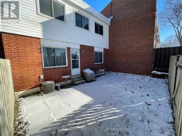 Oshawa (lakeview), ON L1J6J2,1010 Glen ST #71