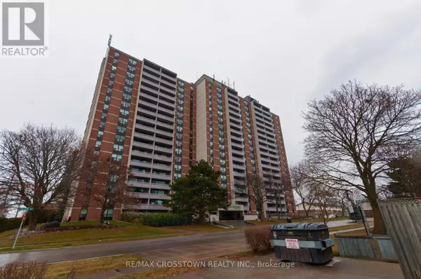 Pickering (bay Ridges), ON L1W2Z3,1210 Radom ST #1602