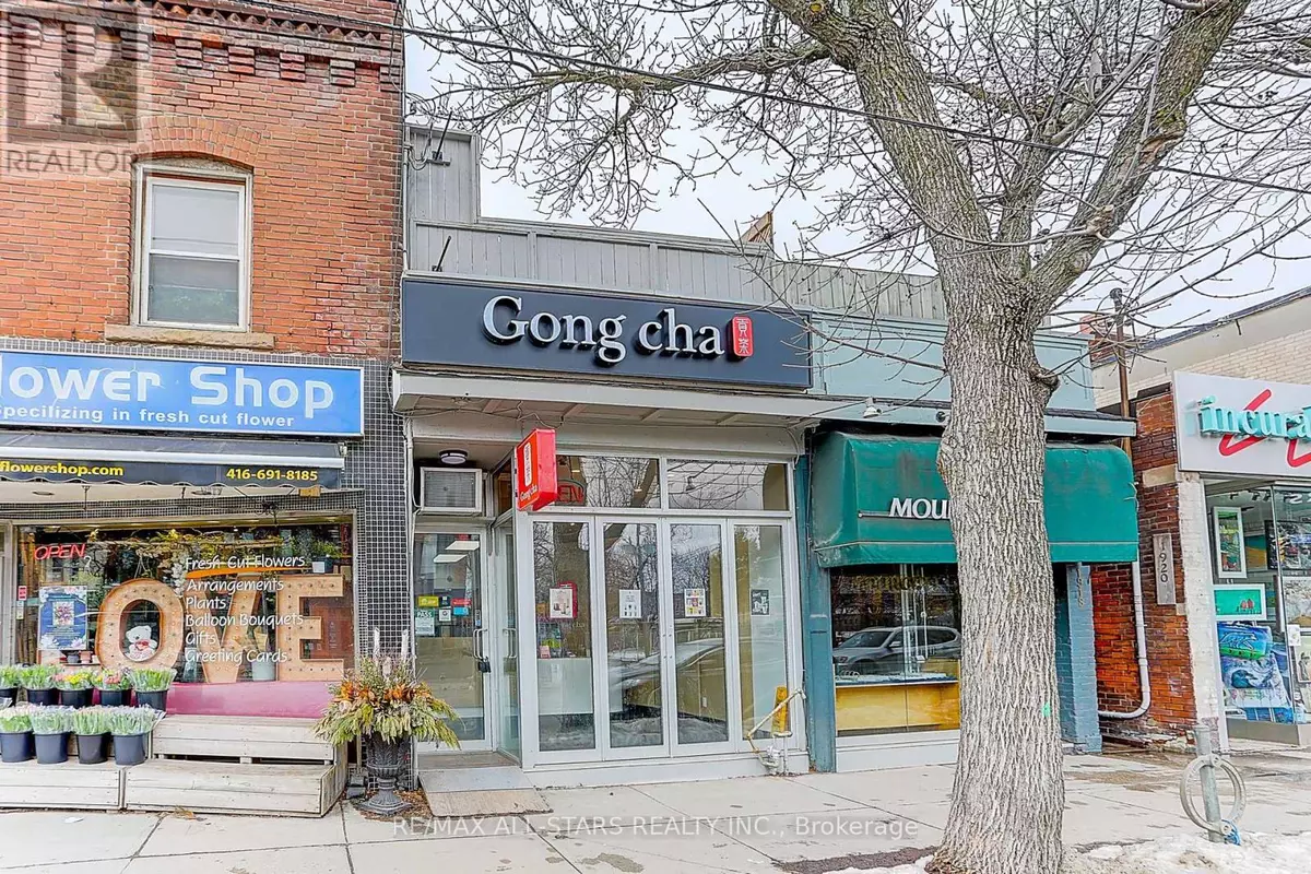 Toronto (the Beaches), ON M4L1H5,1918A Queen ST East #2