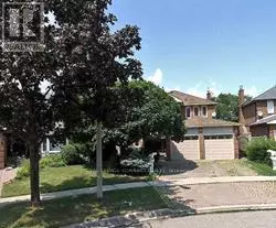 113 Kearney DR #1, Ajax (central West), ON L1T2V4