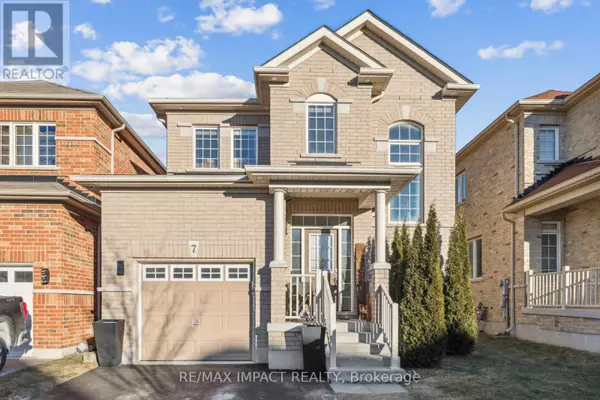 Clarington (newcastle), ON L1B0E2,7 MCDONALD CRESCENT