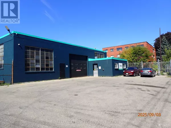 Oshawa (vanier), ON L1J4H2,182&188 PARK ROAD S