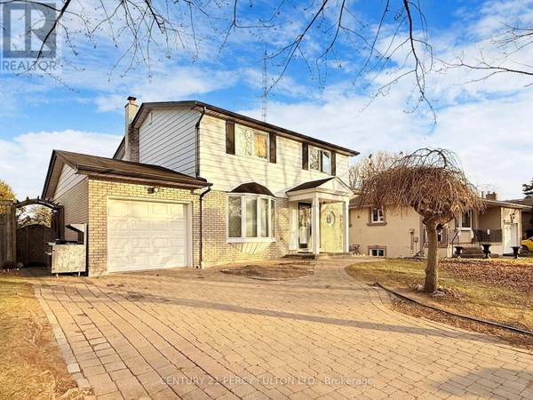 31 ERINLEA CRESCENT, Toronto (woburn), ON M1H2S8