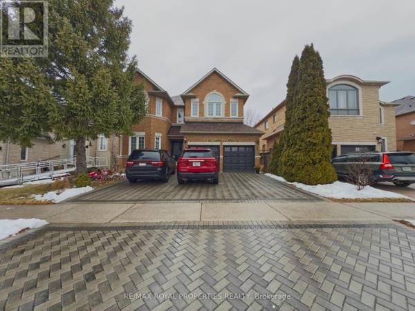 82 STRICKLAND DRIVE, Ajax (central West), ON L1T4A3