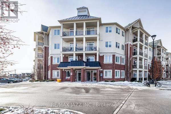 80 Aspen Springs DR #203, Clarington (bowmanville), ON L1C0V4