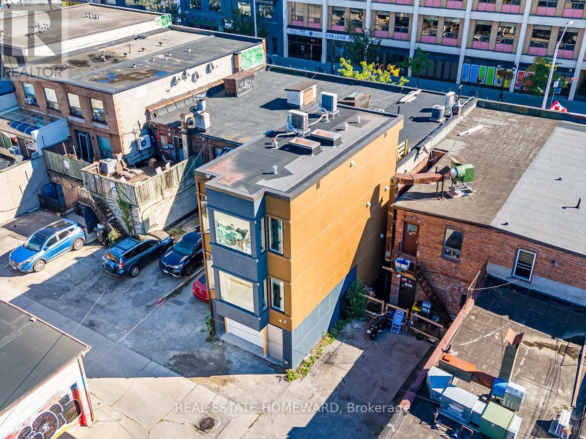 820 DANFORTH AVENUE, Toronto (danforth), ON M4J1L6