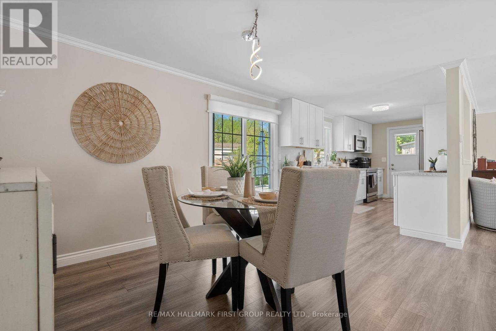 Clarington (newcastle), ON L1B1B9,8 KAWARTHA ROAD