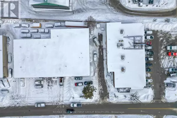 Oshawa (centennial), ON L1G3R5,10 RUSSETT AVENUE
