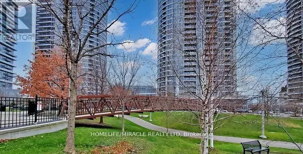 Toronto (agincourt South-malvern West), ON M1S0L3,181 Village Green SQ #Ph20