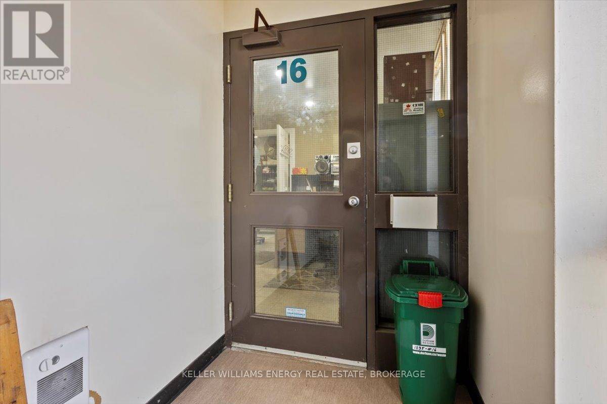 Pickering (brock Industrial), ON L1W3N9,1033 Toy AVE #Unit 16