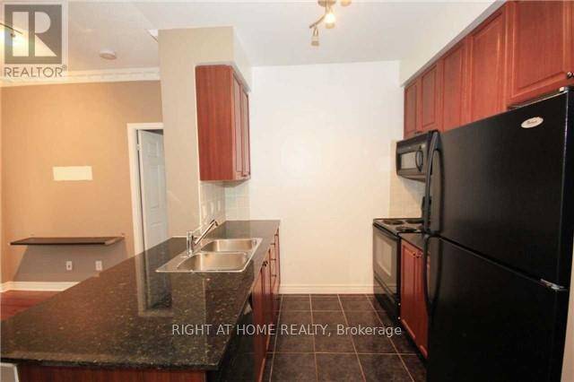 Toronto (bendale), ON M1P5E4,83 Borough DR #3505