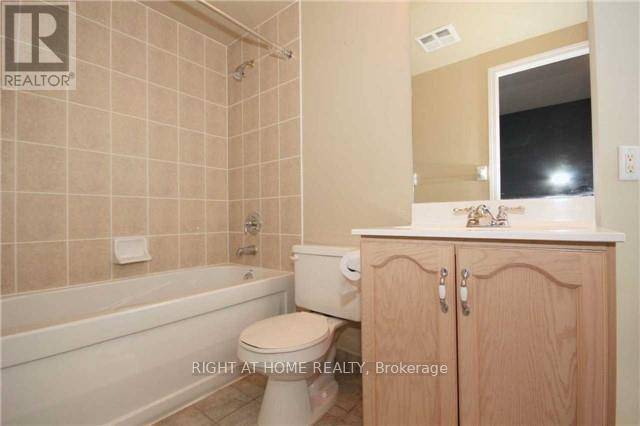 Toronto (bendale), ON M1P5E4,83 Borough DR #3505
