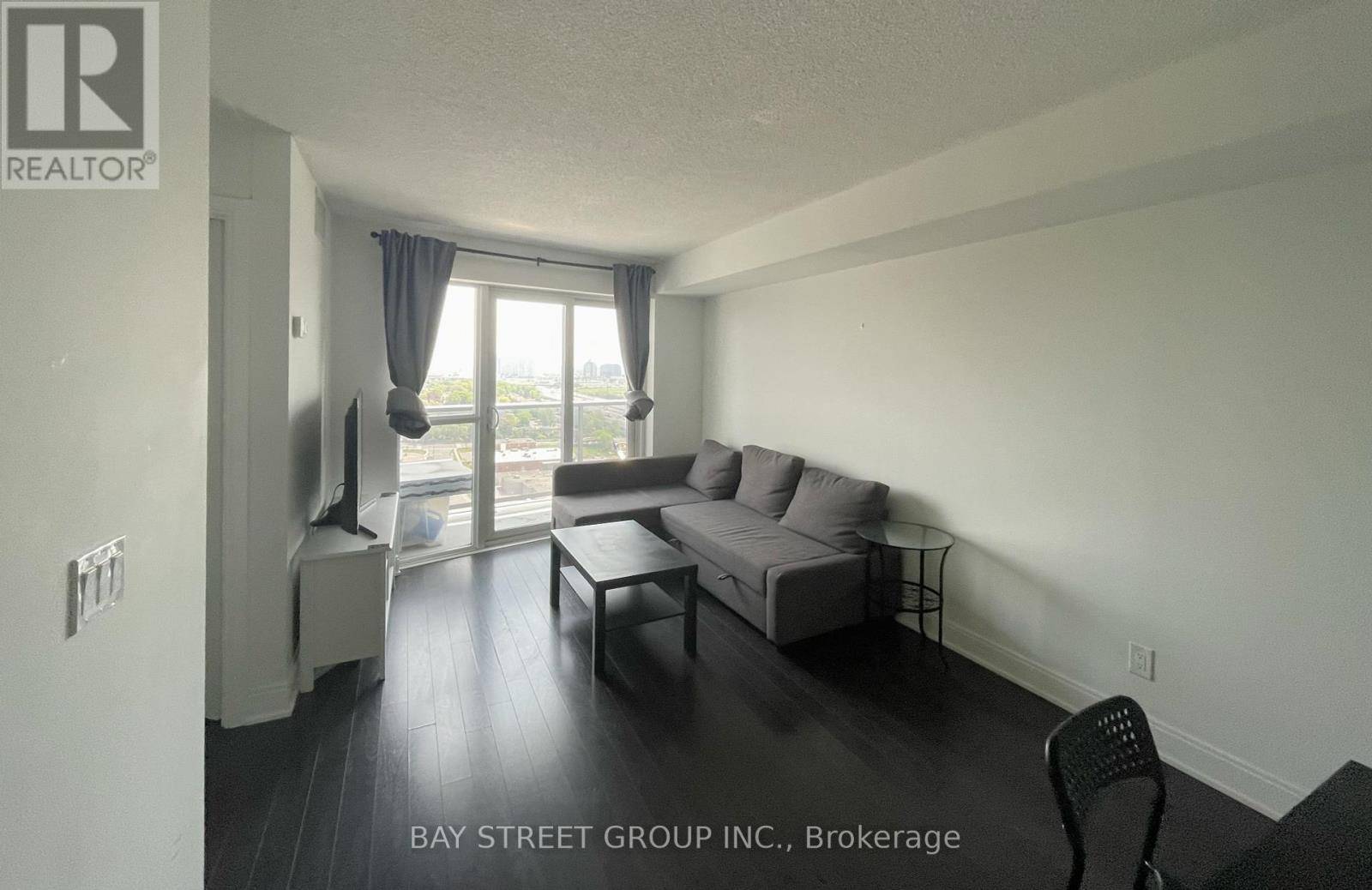 Toronto (agincourt North), ON M1S0G4,135 Village Green SQ #2325
