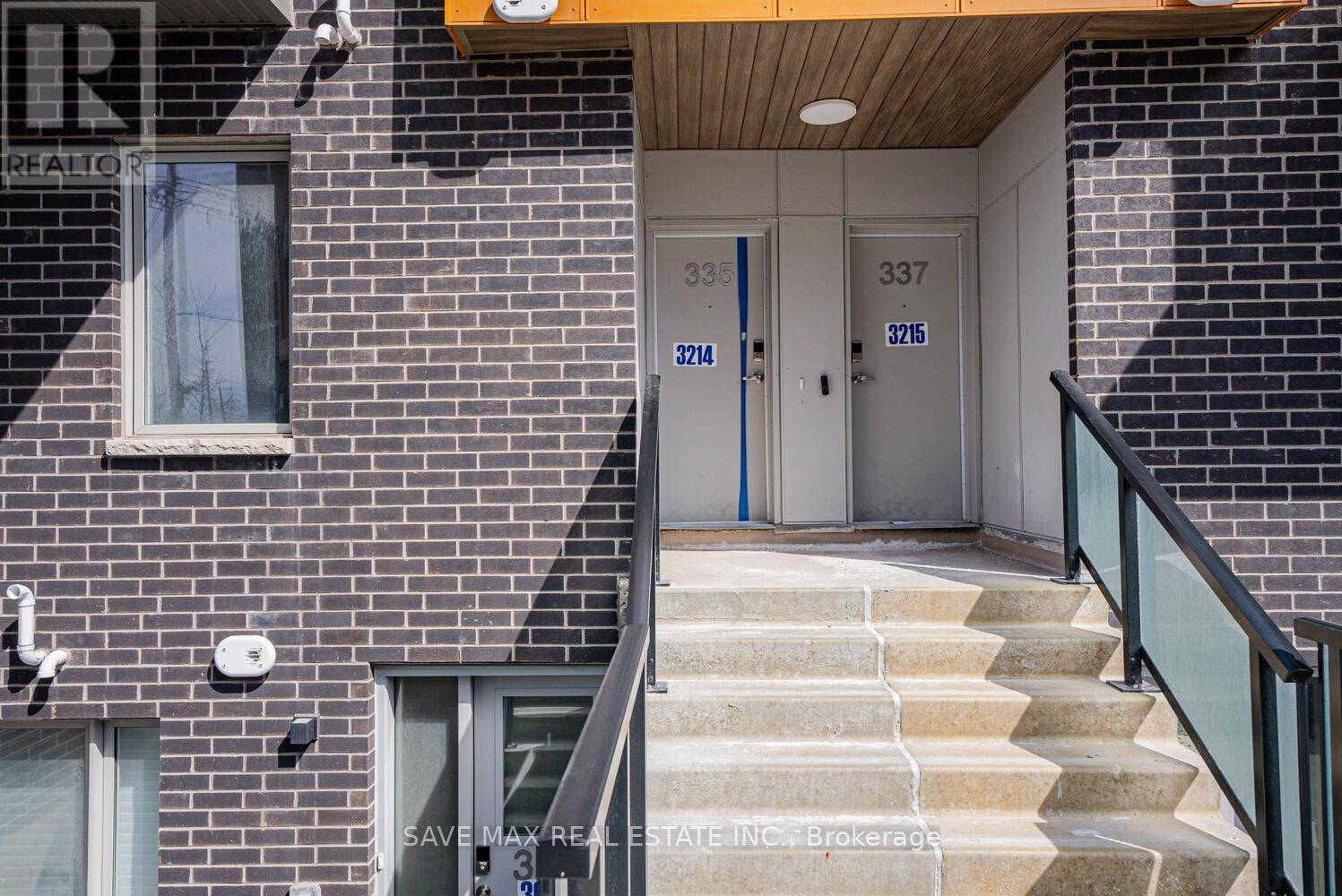 Toronto (eglinton East), ON M1J0B2,2787 Eglinton AVE East #335