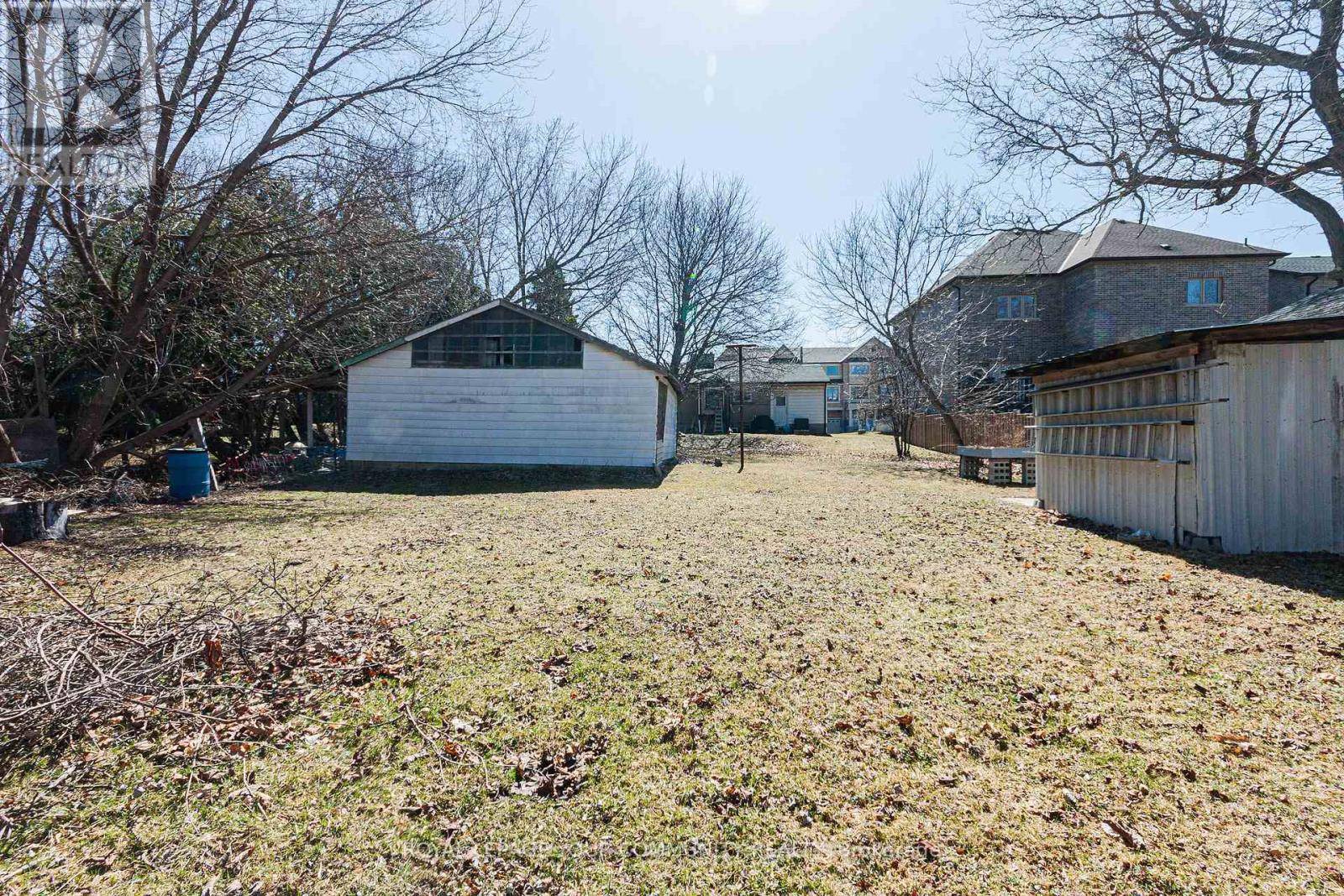 Ajax (central), ON L1Z1E4,8 GRAYSON ROAD