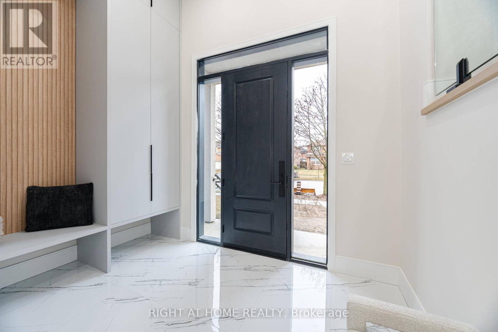 Pickering (amberlea), ON L1V1P8,1950 ROSEBANK ROAD