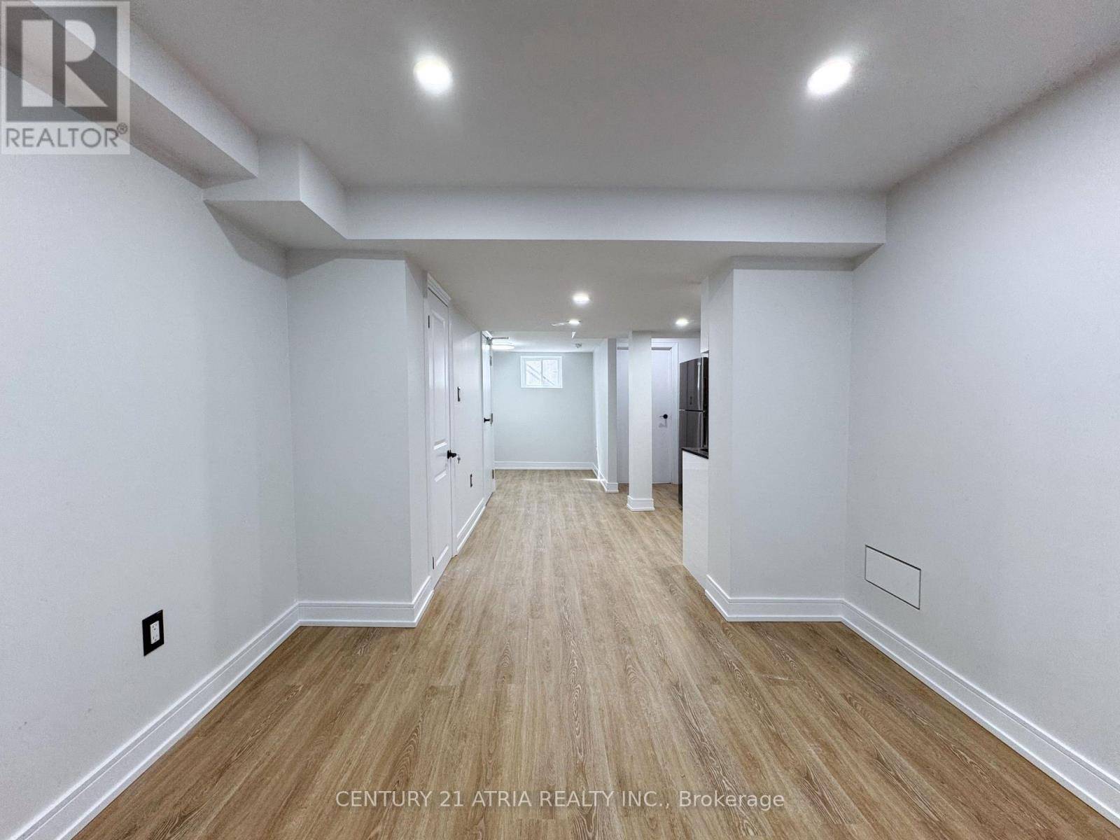 Pickering (amberlea), ON L1V4S6,580 Strouds LN #B