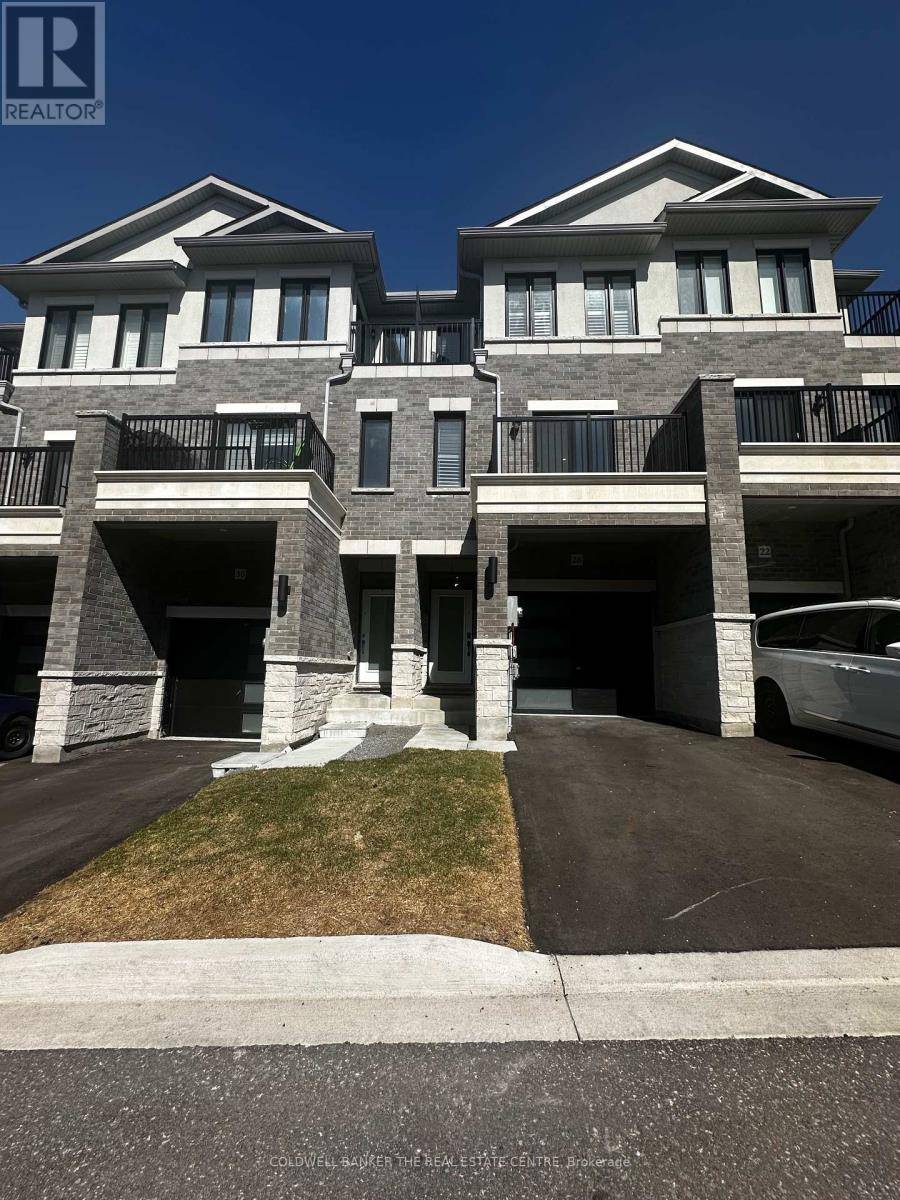 26 Gerry Henry LN #UPPER, Clarington (courtice), ON L1E0L8