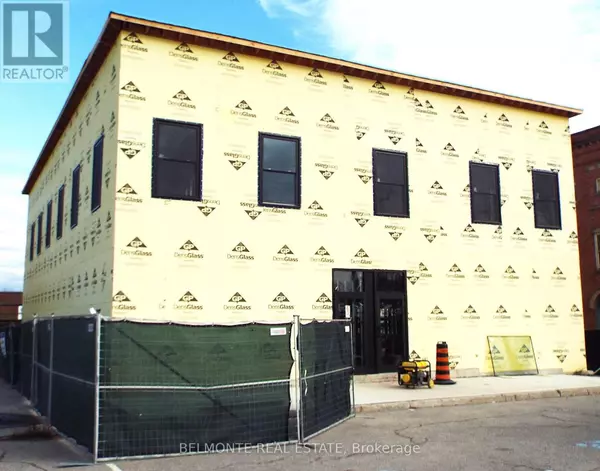 Whitby (downtown Whitby), ON L1N4H4,124 BROCK STREET N