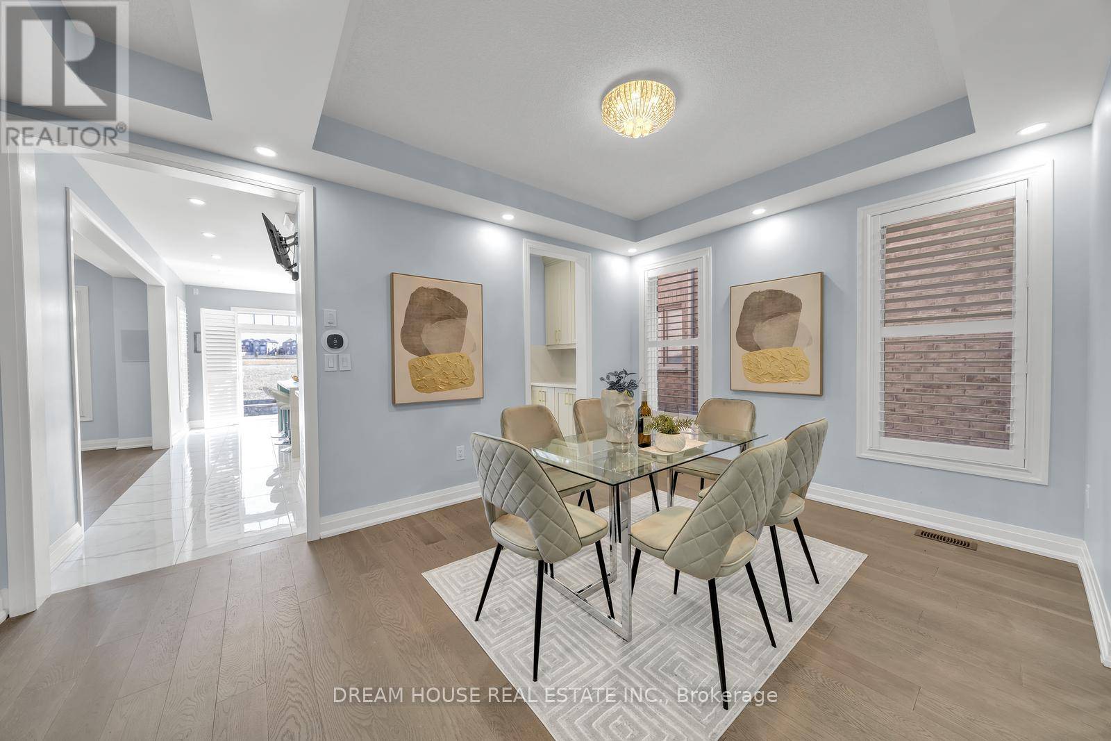 Whitby, ON L1P0E1,21 LOCKTON STREET