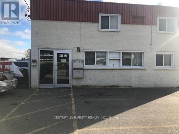 Oshawa (farewell), ON L1H7N9,1019 Nelson ST #8