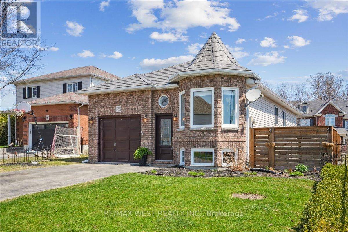 Oshawa (pinecrest), ON L1K2K1,783 GRANDVIEW STREET N