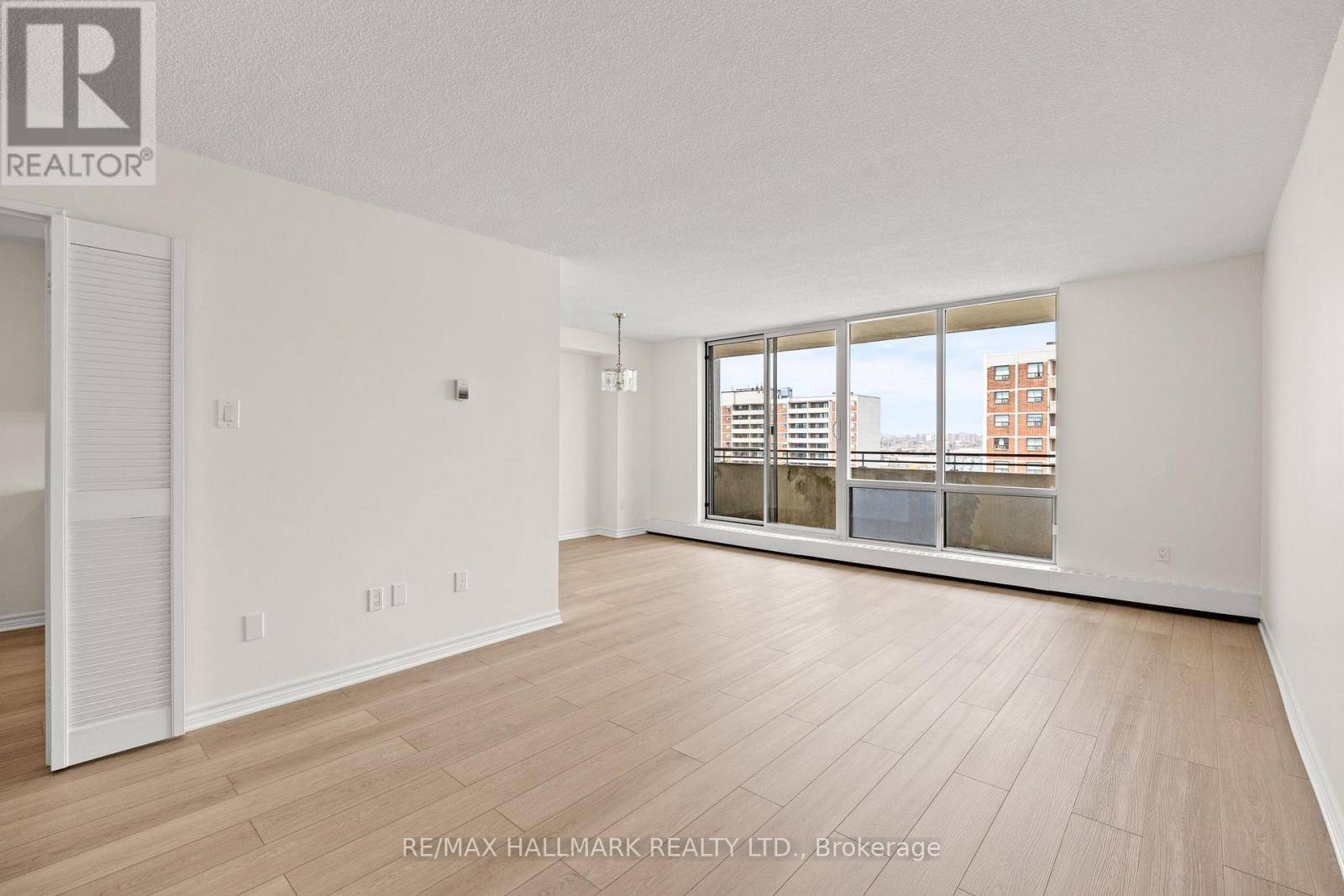 Toronto (dorset Park), ON M1P4S5,101 Prudential DR #1506