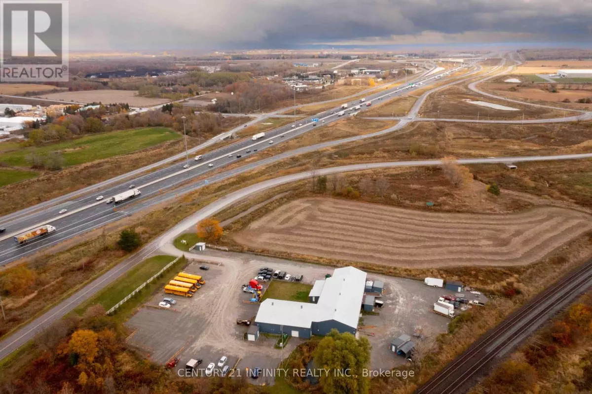 Clarington (courtice), ON L1E2P7,1701 Darlington Park RD #A
