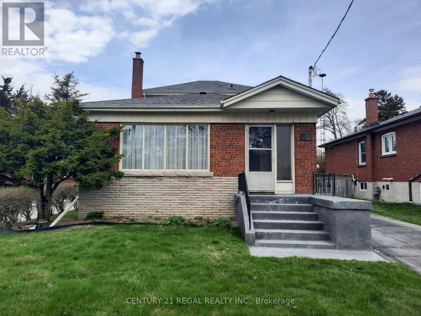 68 BLAKEMANOR BOULEVARD, Toronto (woburn), ON M1J2W5