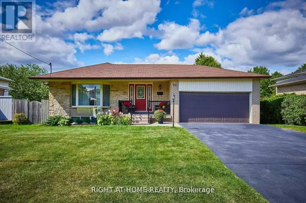22 Jallan DR #Upper, Ajax (central West), ON L1S6J2