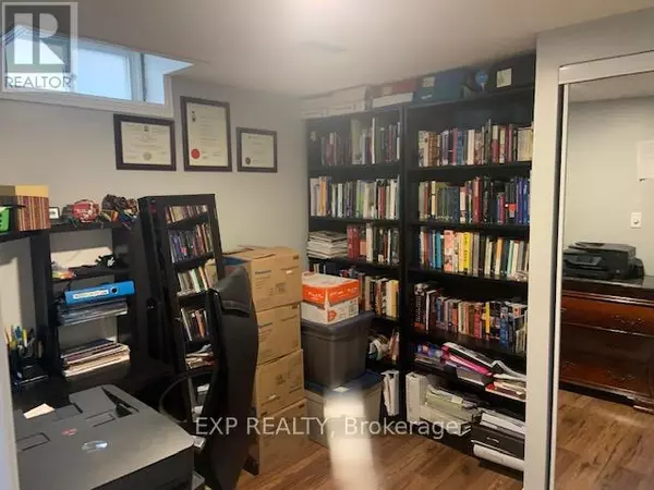 Ajax (south East), ON L1S6Z6,8 Cluett DR #Lower