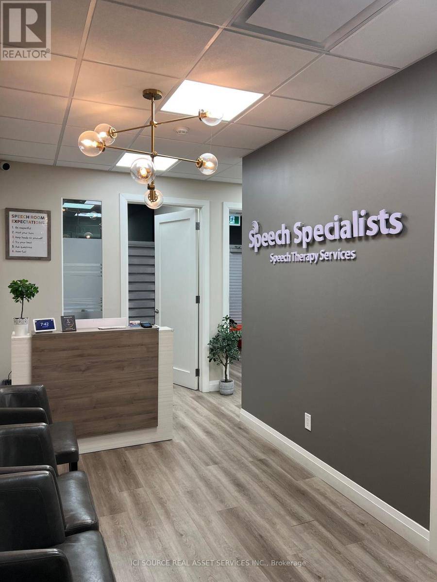 Toronto (rouge), ON M1X0C3,2855 Markham RD #110