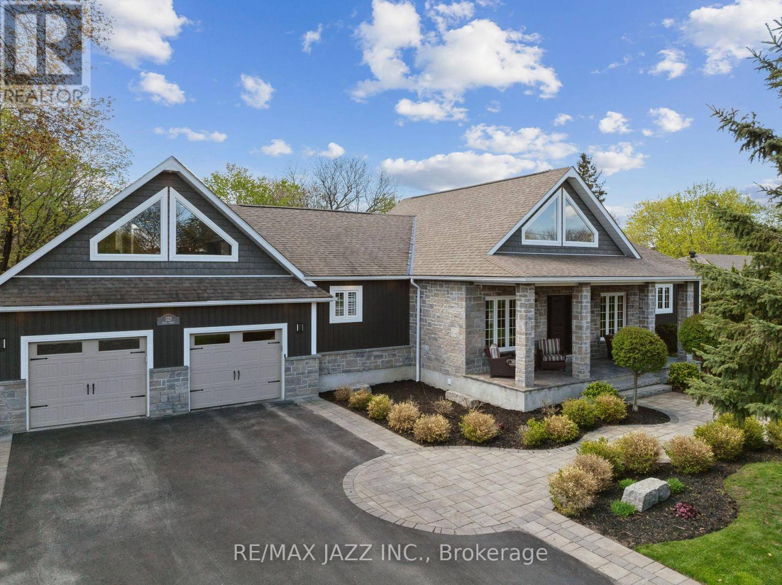 Oshawa (kedron), ON L1L1A8,325 MAINE STREET